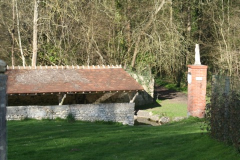 Élagueur Chalou-Moulineux