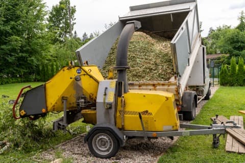 Broyage des branches et élimination des déchets verts Nainville-les-Roches